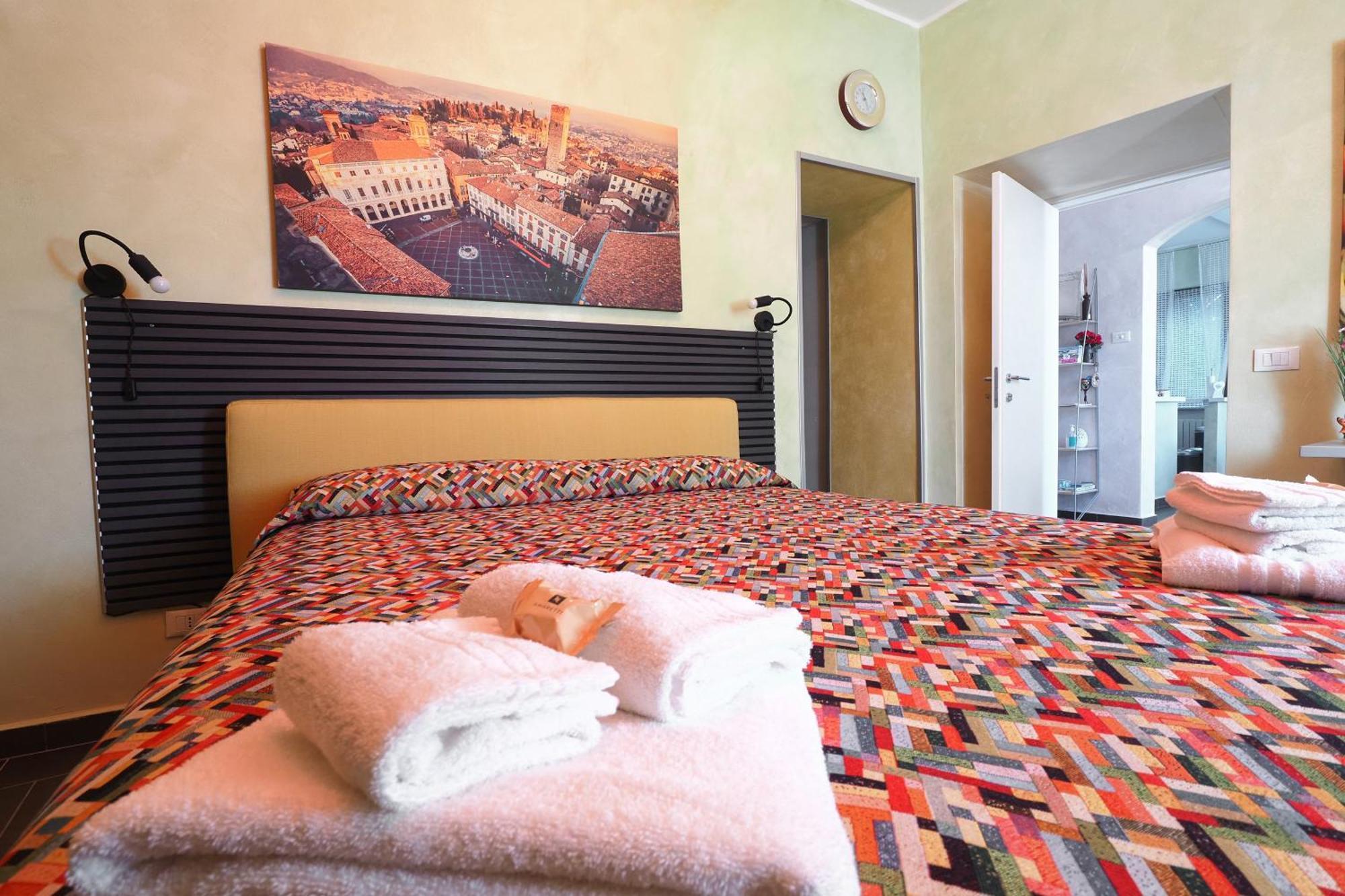 Dimora Del Riccio Hotel Bergamo Exterior photo